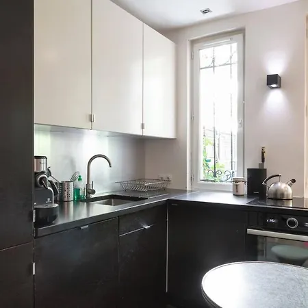 Town House, With Garden And Parking Holiday home *