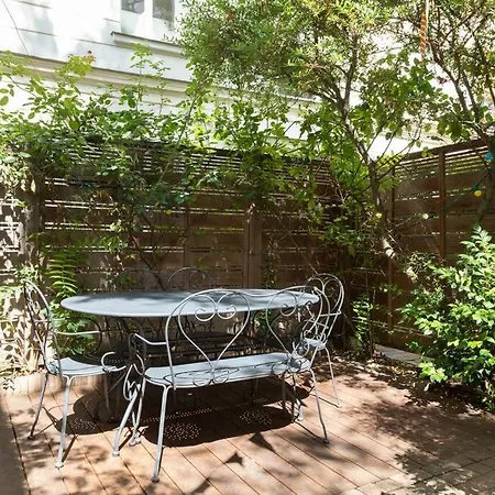 Holiday home Town House, With Garden And Parking *