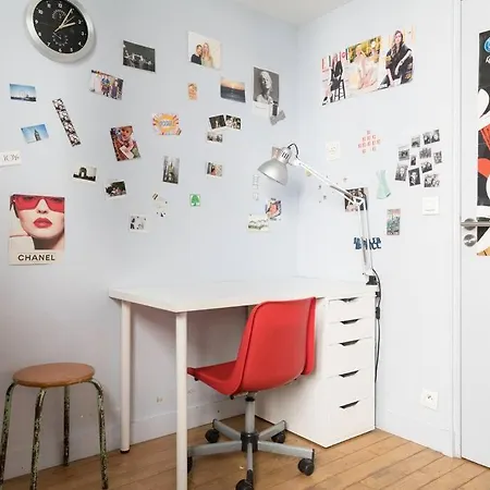Town House, With Garden And Parking * Paris